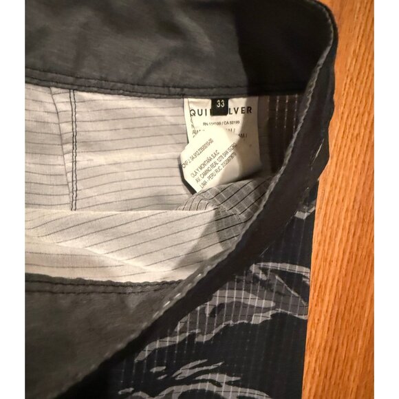 Quiksilver Highlite Arch Board Shorts Stripe Camo Mens 33 7" Beach Swim Trunks - Picture 2 of 6